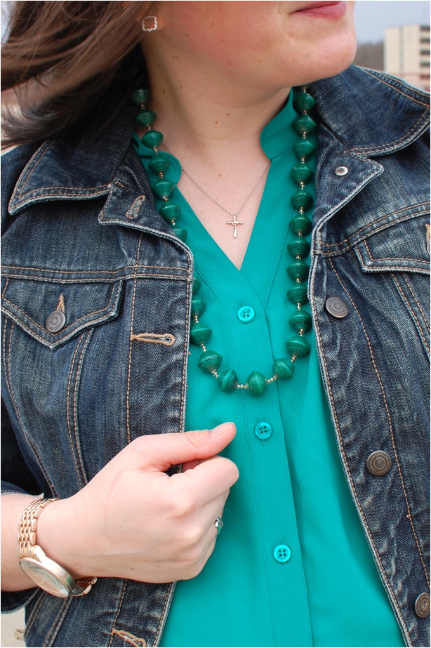 still being molly maternity style: Mighty River Project magazine bead necklace, jean jacket, kelly green blouse, mint jeans