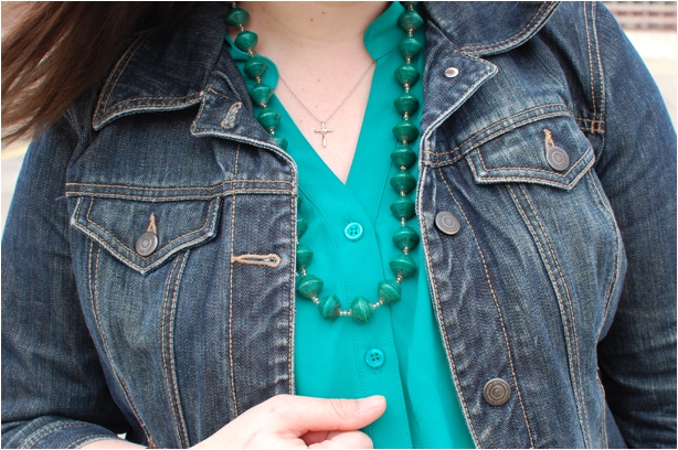 still being molly maternity style: Mighty River Project magazine bead necklace, jean jacket, kelly green blouse, mint jeans