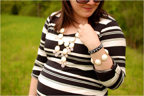 maternity style: black and white striped maternity dress, black boots, white bubble necklace and bubble bracelet