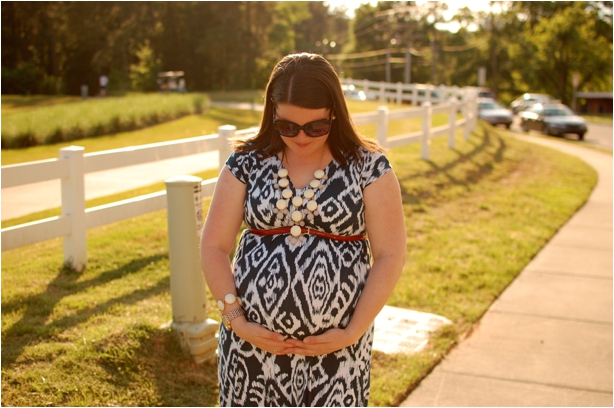 maternity style: navy and white ikat maxi dress, white bubble necklace, red toms