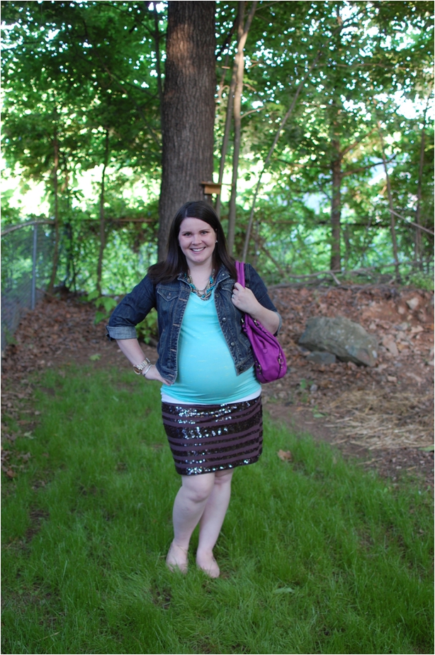 maternity style: mint tee, jean jacket, sequin skirt