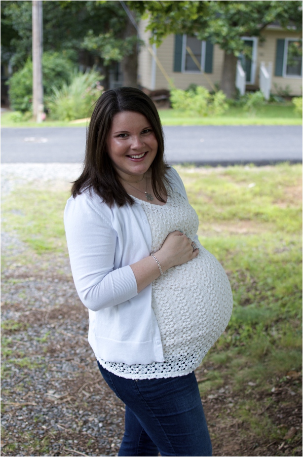 maternity style: crochet, white, and denim