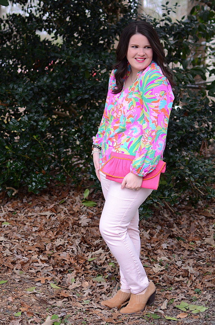 Lilly Pulitzer Lulu Elsa top, blush jeans, ankle boots, pink clutch | Fashion & Style